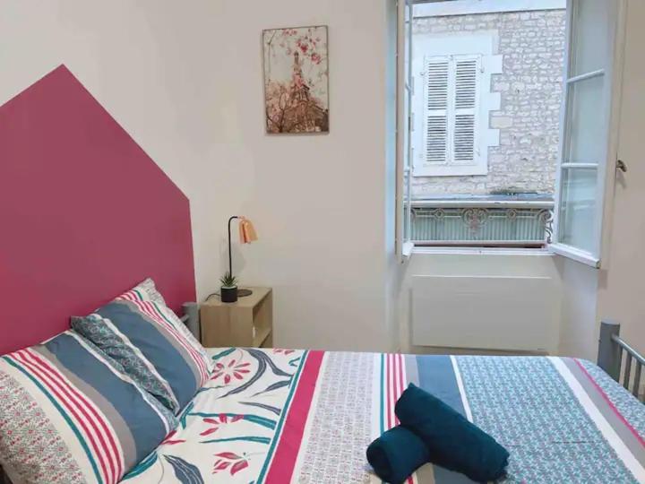 Jolie 2 65m2 Au Centre Apartment *